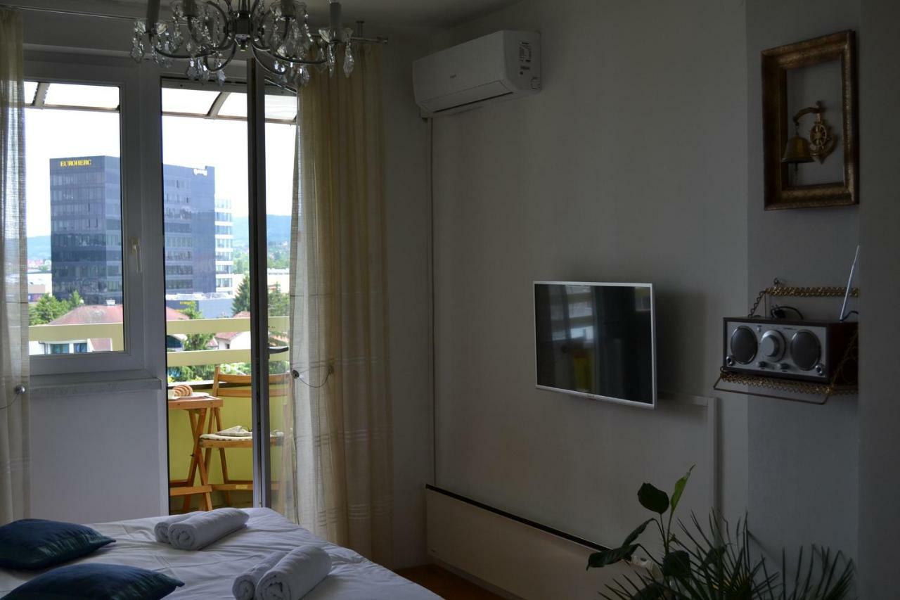 Apartment Crystal Banja Luka Exterior photo